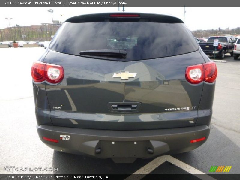 Cyber Gray Metallic / Ebony/Ebony 2011 Chevrolet Traverse LT AWD
