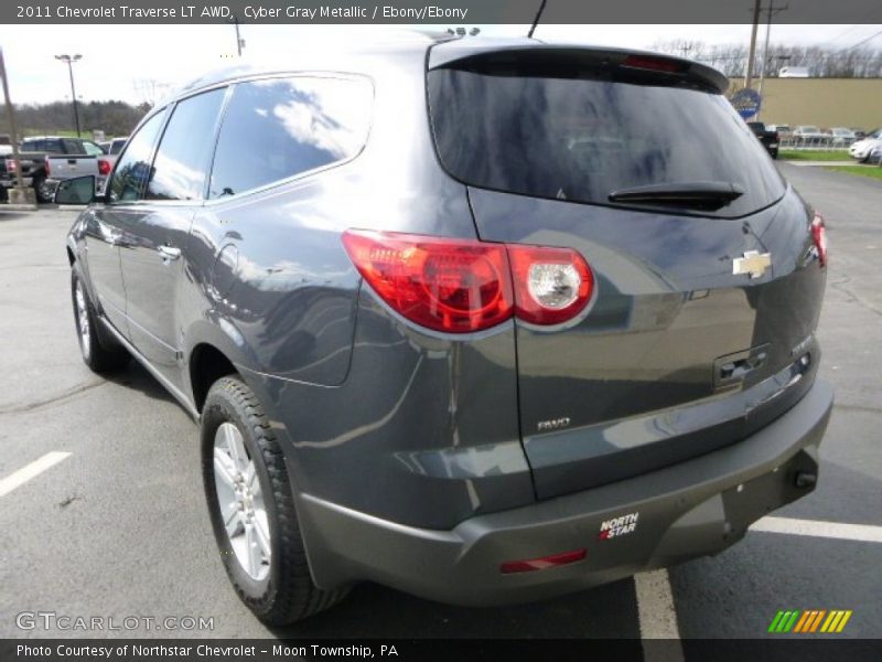 Cyber Gray Metallic / Ebony/Ebony 2011 Chevrolet Traverse LT AWD