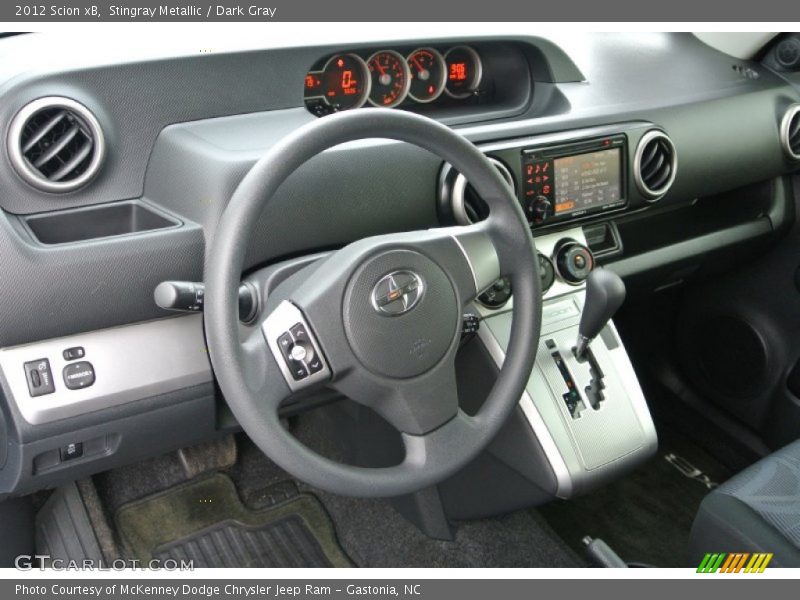Stingray Metallic / Dark Gray 2012 Scion xB