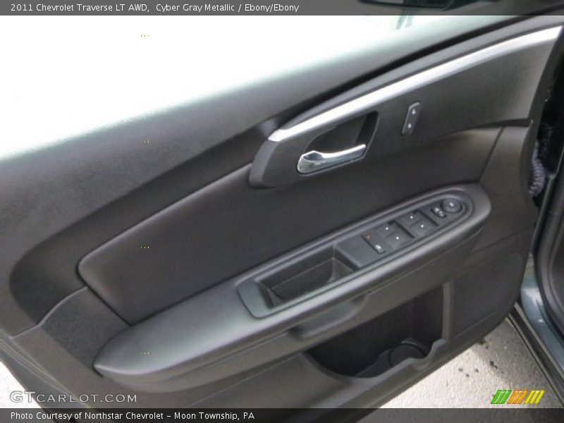 Cyber Gray Metallic / Ebony/Ebony 2011 Chevrolet Traverse LT AWD