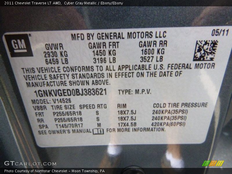 Cyber Gray Metallic / Ebony/Ebony 2011 Chevrolet Traverse LT AWD