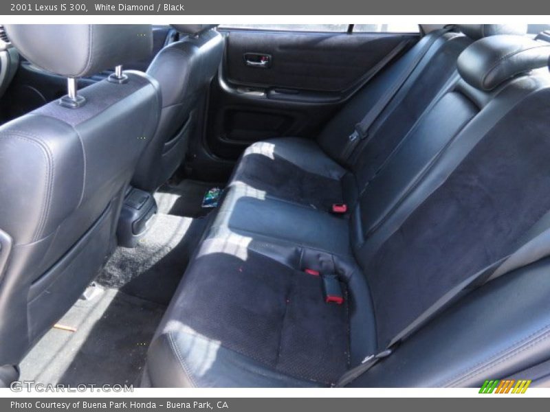 White Diamond / Black 2001 Lexus IS 300