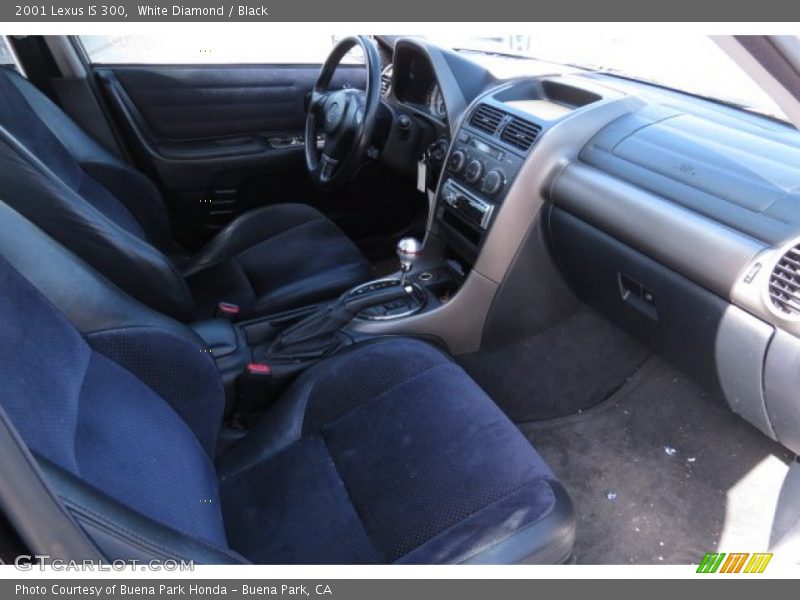 White Diamond / Black 2001 Lexus IS 300