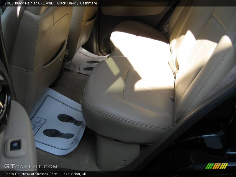 Black Onyx / Cashmere 2005 Buick Rainier CXL AWD