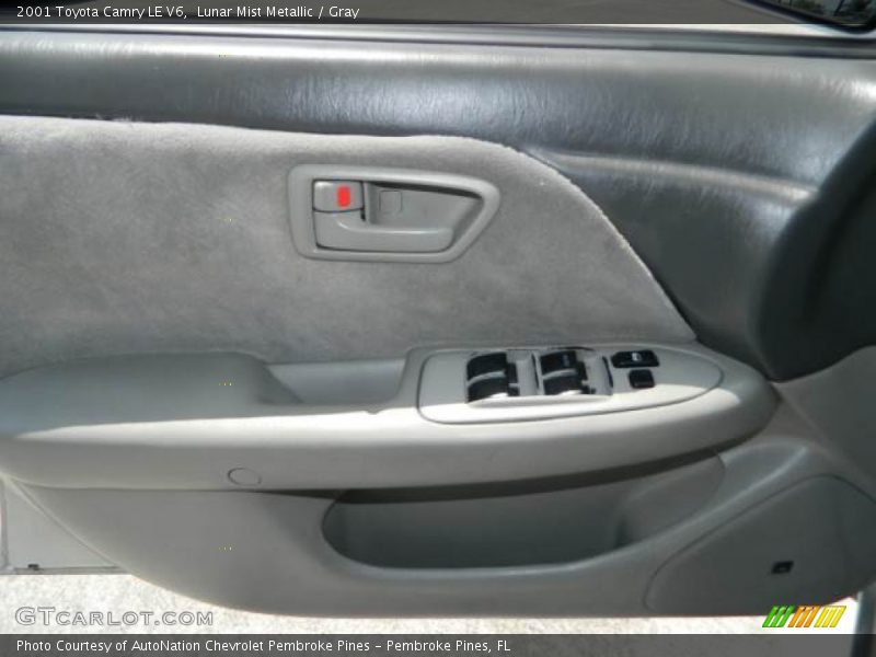 Lunar Mist Metallic / Gray 2001 Toyota Camry LE V6