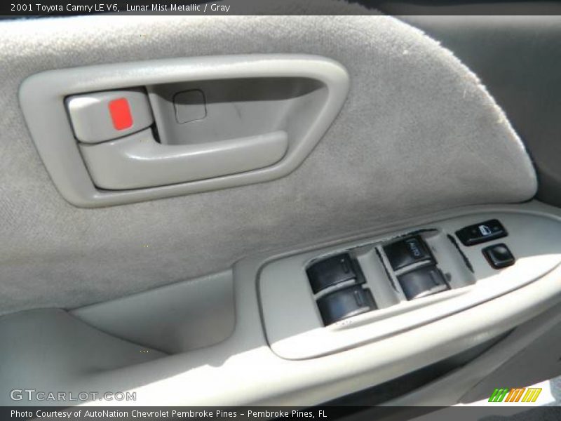 Lunar Mist Metallic / Gray 2001 Toyota Camry LE V6
