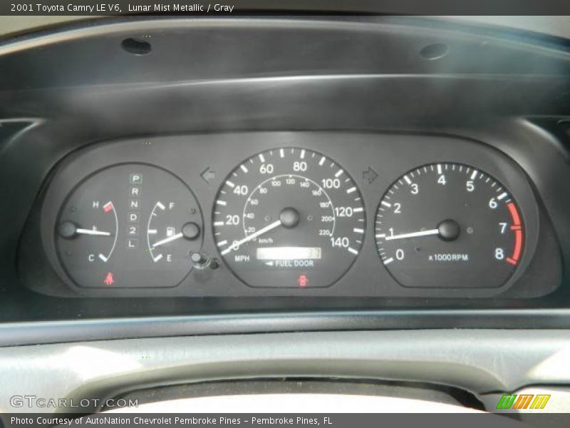 Lunar Mist Metallic / Gray 2001 Toyota Camry LE V6