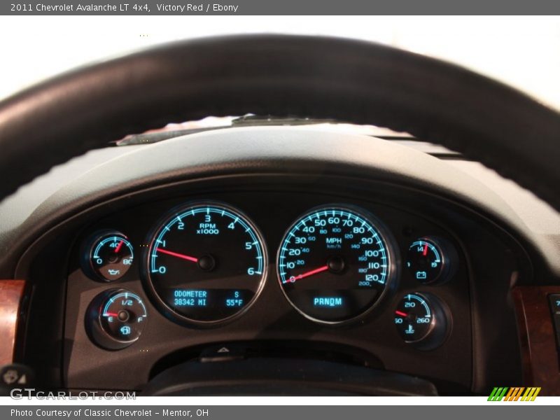  2011 Avalanche LT 4x4 LT 4x4 Gauges