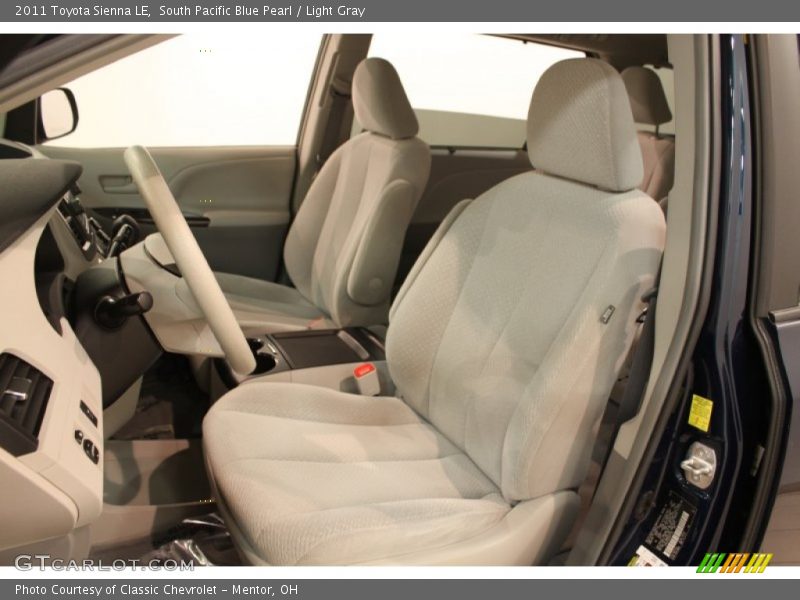 South Pacific Blue Pearl / Light Gray 2011 Toyota Sienna LE