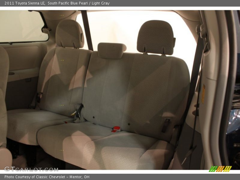 South Pacific Blue Pearl / Light Gray 2011 Toyota Sienna LE