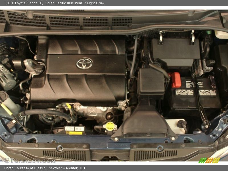 South Pacific Blue Pearl / Light Gray 2011 Toyota Sienna LE