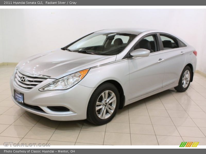 Radiant Silver / Gray 2011 Hyundai Sonata GLS