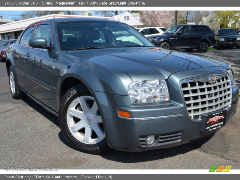 Magnesium Pearl / Dark Slate Gray/Light Graystone 2005 Chrysler 300 Touring