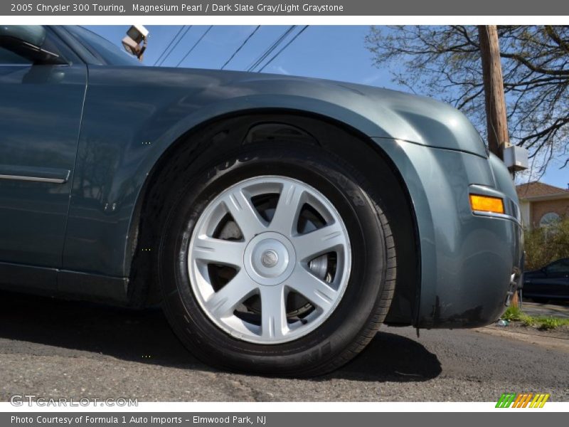 Magnesium Pearl / Dark Slate Gray/Light Graystone 2005 Chrysler 300 Touring