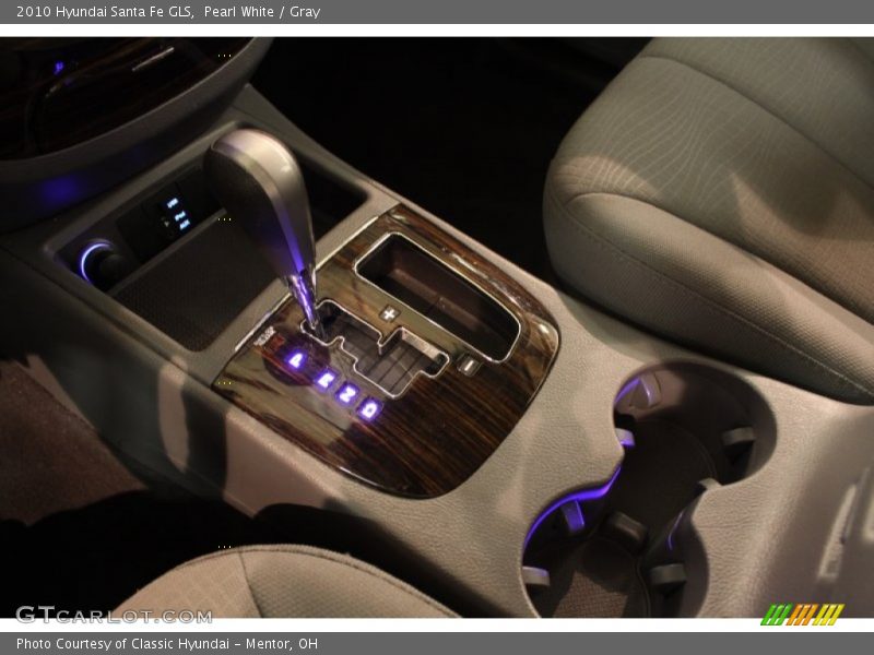 Pearl White / Gray 2010 Hyundai Santa Fe GLS