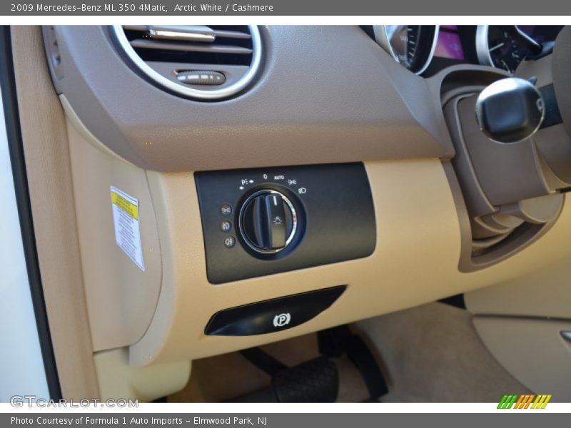 Arctic White / Cashmere 2009 Mercedes-Benz ML 350 4Matic