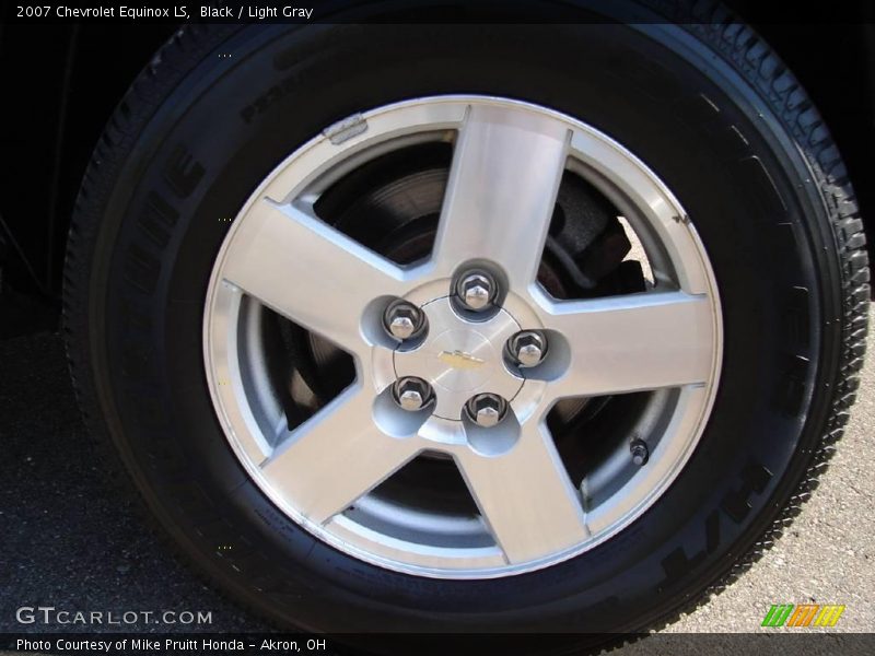 Black / Light Gray 2007 Chevrolet Equinox LS