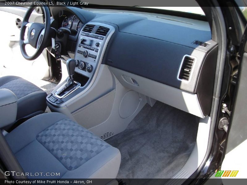 Black / Light Gray 2007 Chevrolet Equinox LS