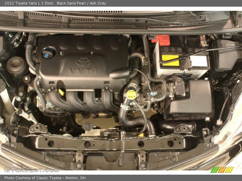 Black Sand Pearl / Ash Gray 2012 Toyota Yaris L 3 Door