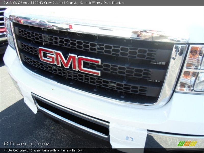 Summit White / Dark Titanium 2013 GMC Sierra 3500HD Crew Cab 4x4 Chassis