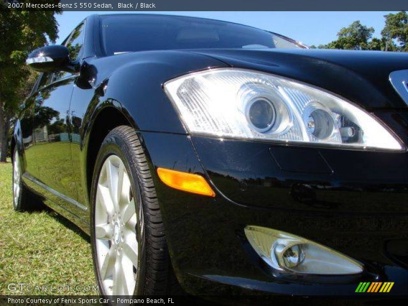 Black / Black 2007 Mercedes-Benz S 550 Sedan