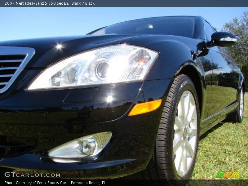 Black / Black 2007 Mercedes-Benz S 550 Sedan