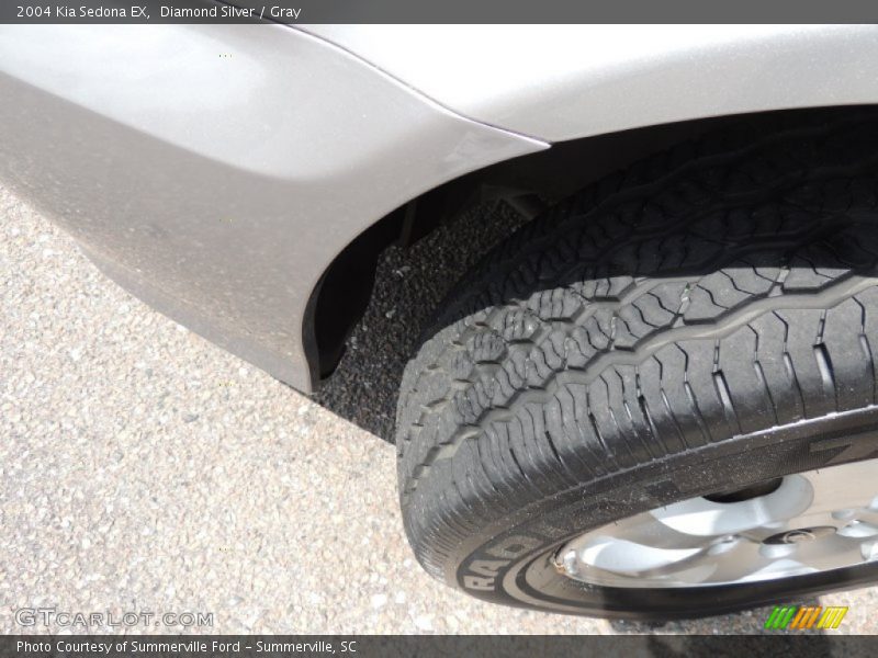 Diamond Silver / Gray 2004 Kia Sedona EX