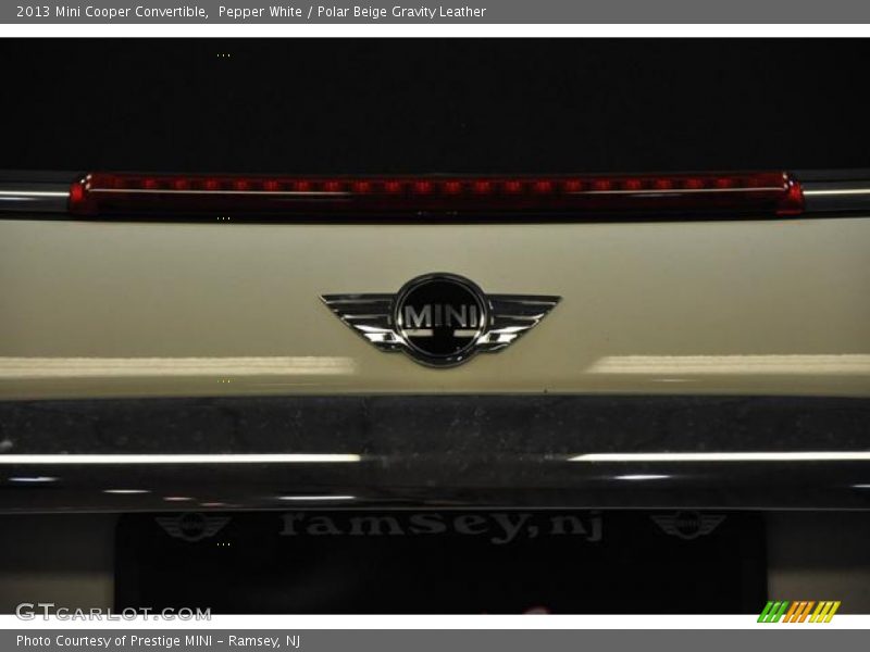 Pepper White / Polar Beige Gravity Leather 2013 Mini Cooper Convertible