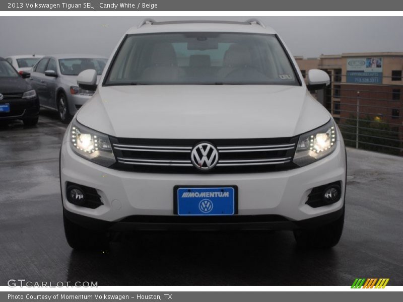 Candy White / Beige 2013 Volkswagen Tiguan SEL