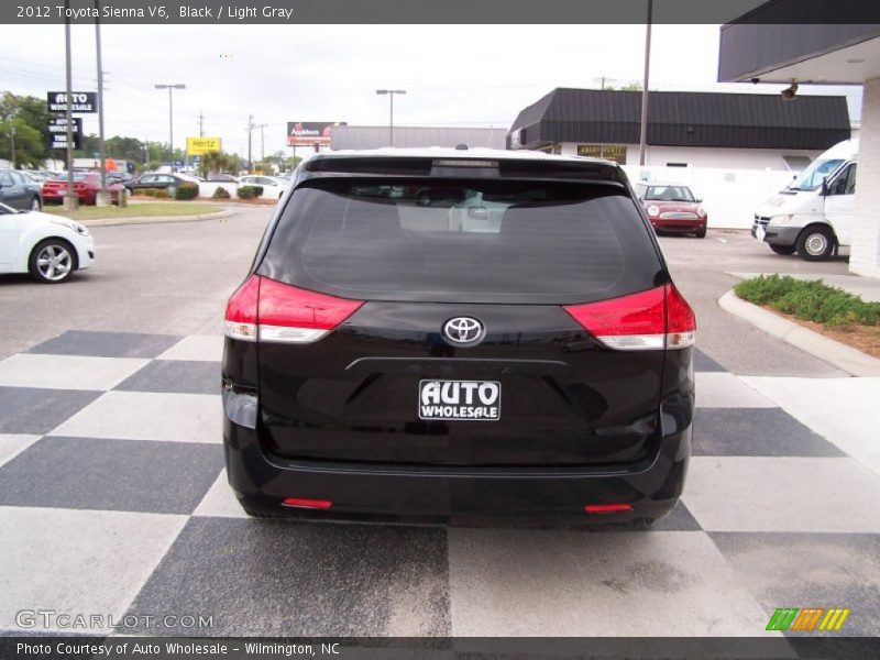 Black / Light Gray 2012 Toyota Sienna V6