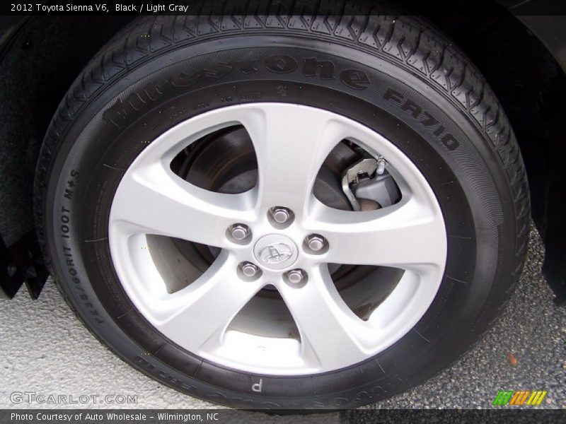 Black / Light Gray 2012 Toyota Sienna V6