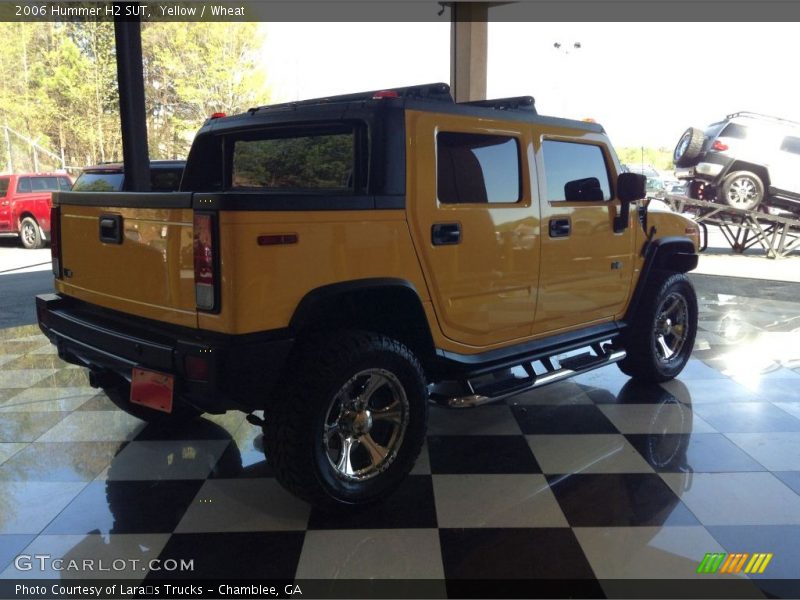 Yellow / Wheat 2006 Hummer H2 SUT