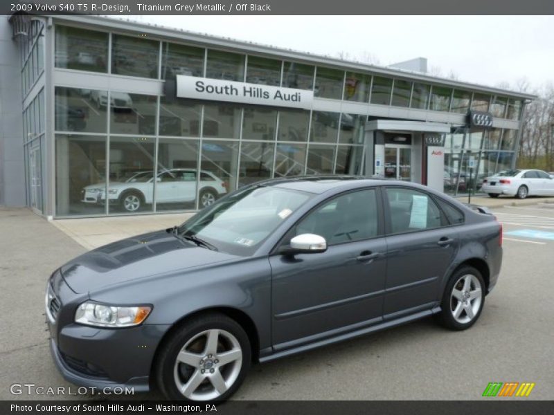 Titanium Grey Metallic / Off Black 2009 Volvo S40 T5 R-Design