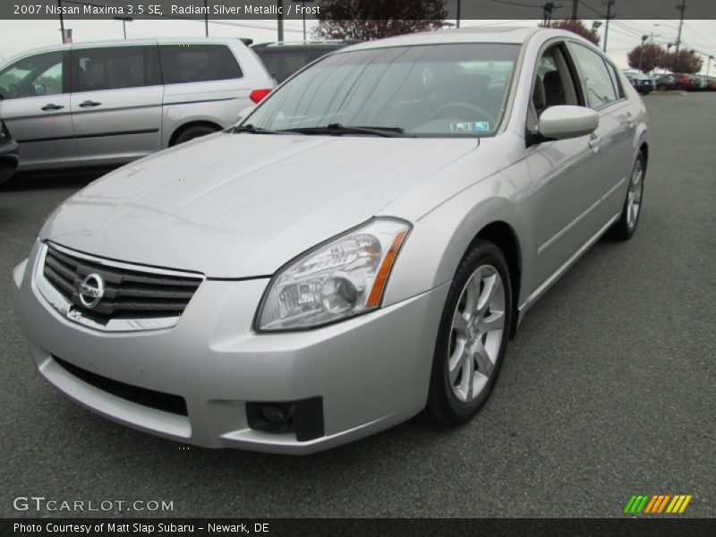 Radiant Silver Metallic / Frost 2007 Nissan Maxima 3.5 SE