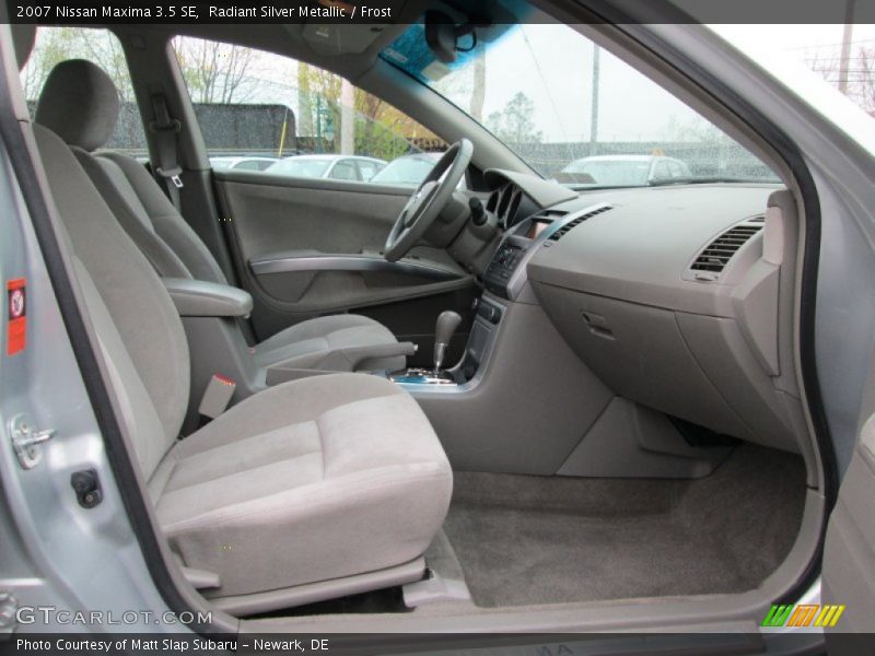 Radiant Silver Metallic / Frost 2007 Nissan Maxima 3.5 SE