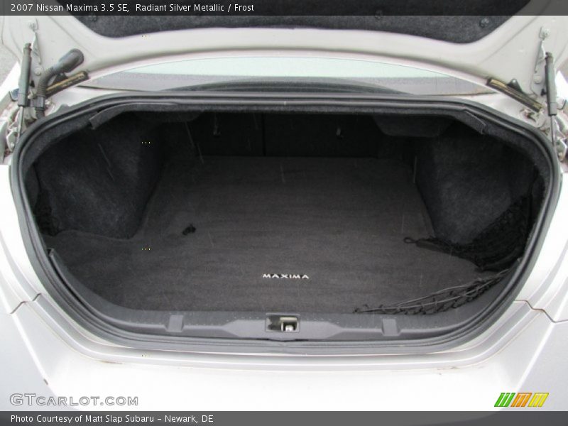 Radiant Silver Metallic / Frost 2007 Nissan Maxima 3.5 SE