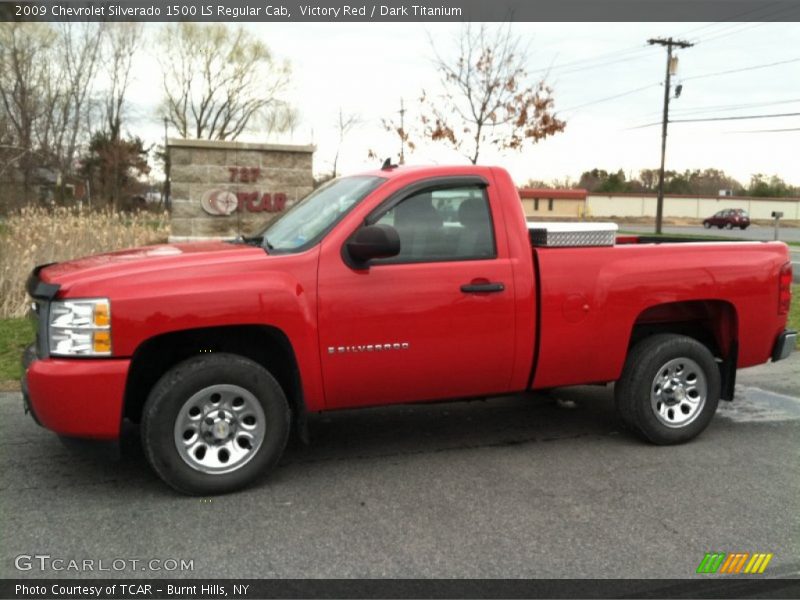 Victory Red / Dark Titanium 2009 Chevrolet Silverado 1500 LS Regular Cab