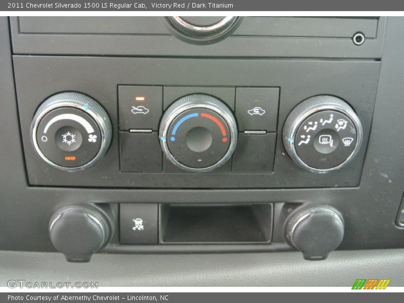 Controls of 2011 Silverado 1500 LS Regular Cab