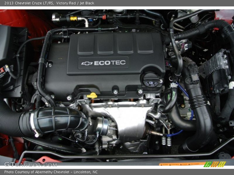 Victory Red / Jet Black 2013 Chevrolet Cruze LT/RS