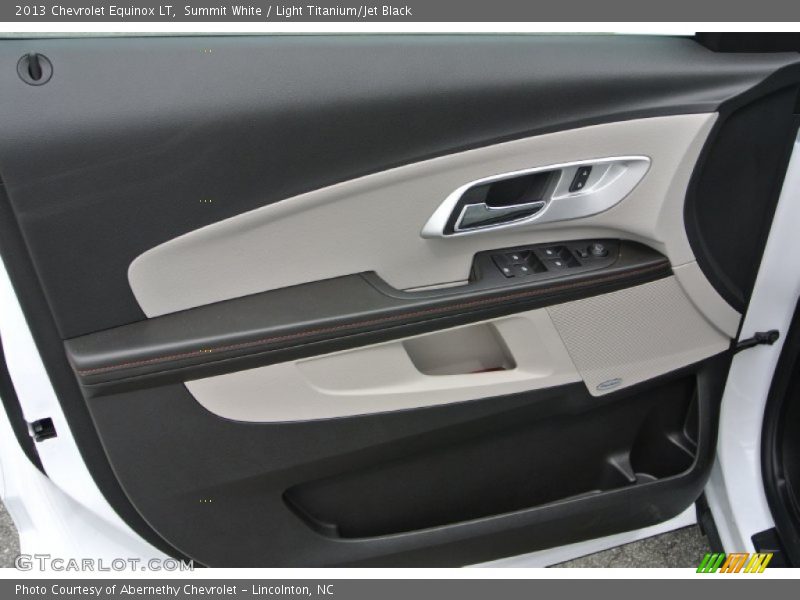 Summit White / Light Titanium/Jet Black 2013 Chevrolet Equinox LT