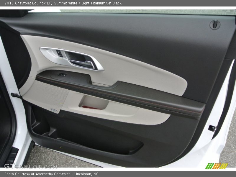 Summit White / Light Titanium/Jet Black 2013 Chevrolet Equinox LT