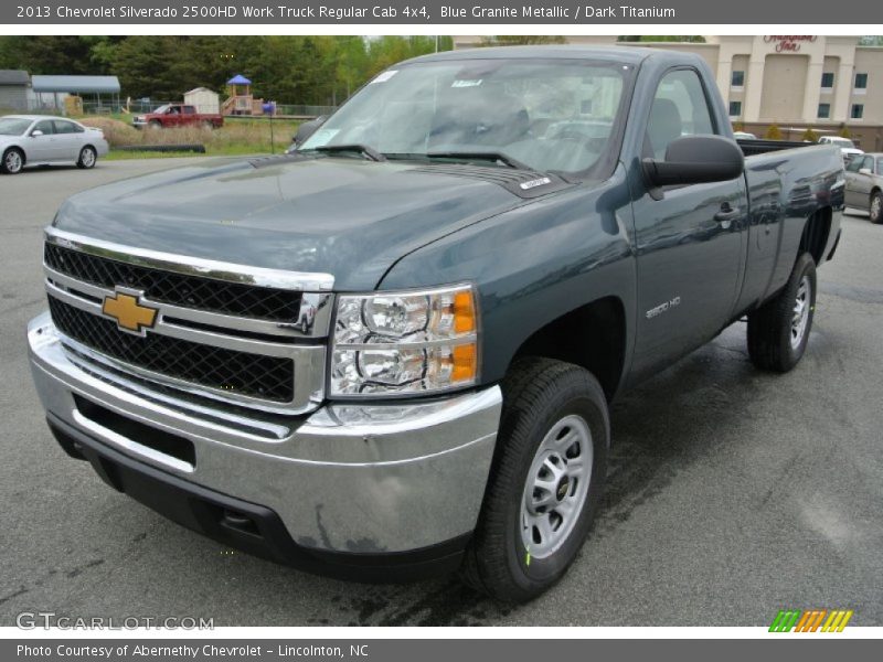 Front 3/4 View of 2013 Silverado 2500HD Work Truck Regular Cab 4x4