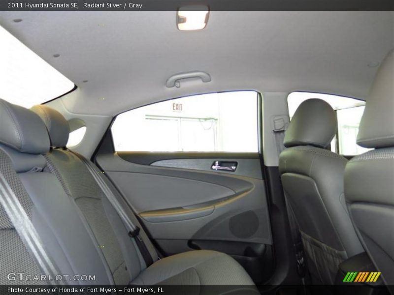 Radiant Silver / Gray 2011 Hyundai Sonata SE