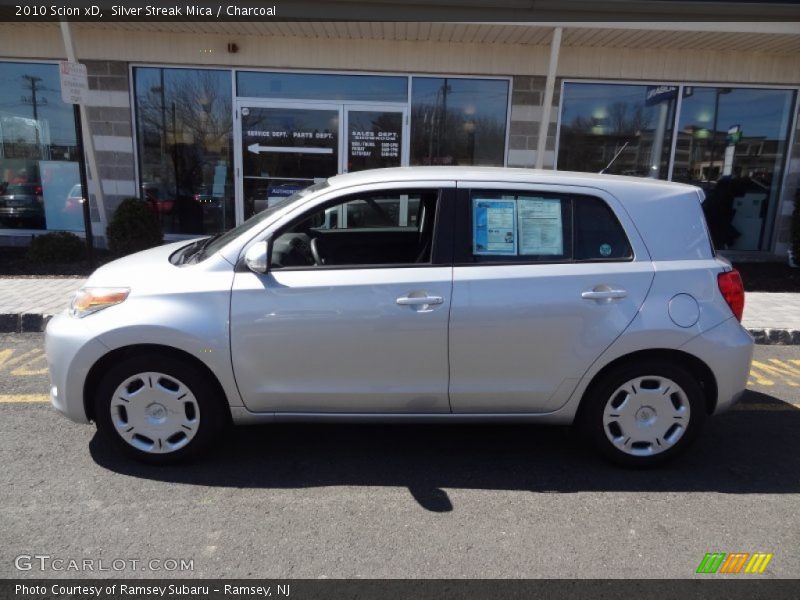 Silver Streak Mica / Charcoal 2010 Scion xD