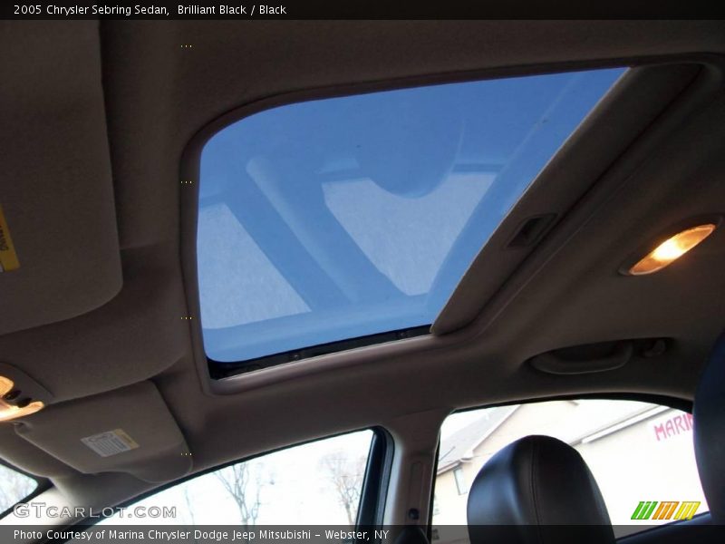 Brilliant Black / Black 2005 Chrysler Sebring Sedan