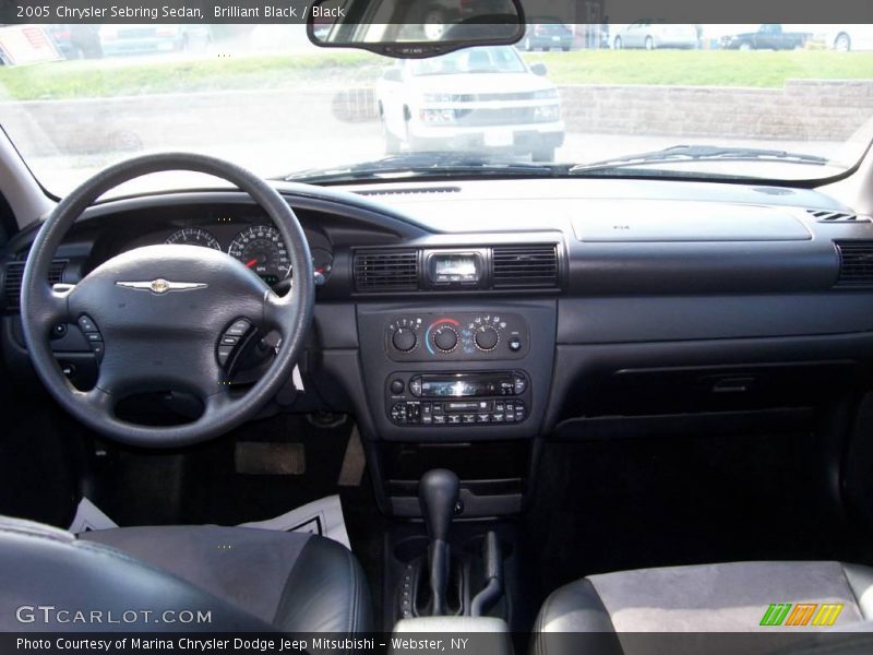 Brilliant Black / Black 2005 Chrysler Sebring Sedan