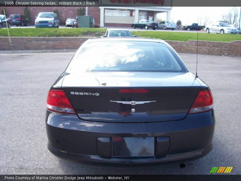 Brilliant Black / Black 2005 Chrysler Sebring Sedan