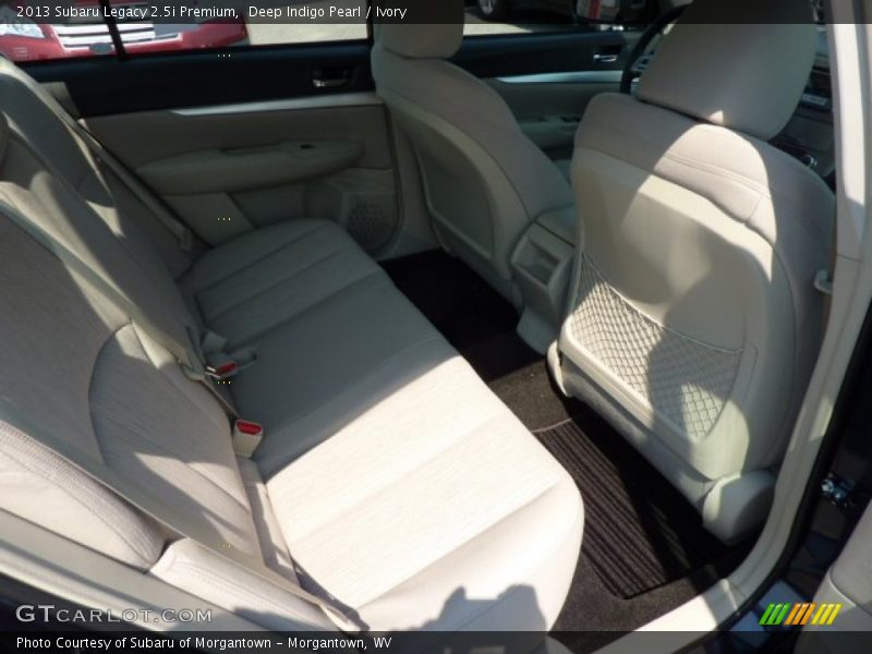 Deep Indigo Pearl / Ivory 2013 Subaru Legacy 2.5i Premium