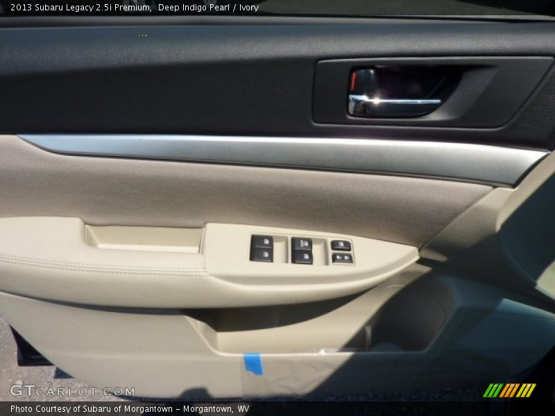 Deep Indigo Pearl / Ivory 2013 Subaru Legacy 2.5i Premium