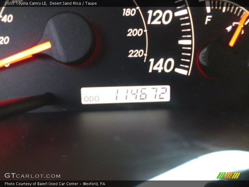 Desert Sand Mica / Taupe 2005 Toyota Camry LE